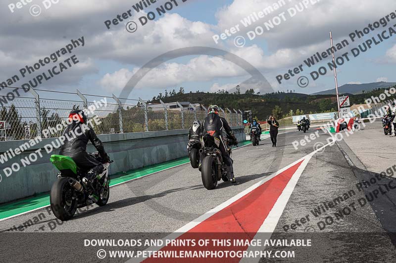 motorbikes;no limits;peter wileman photography;portimao;portugal;trackday digital images